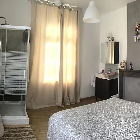 Apartment Les Du Pays De Charleroi